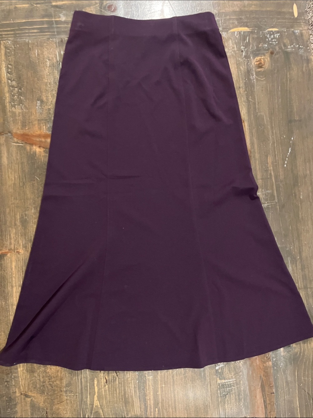 Elegant Plum Maxi Skirt with Decorative Button Detail - Picture 3 of 4